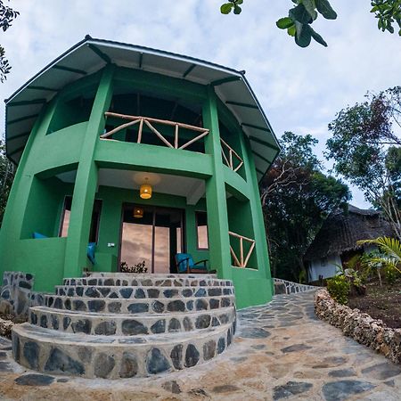 Willa Firefly Eco Retreat Shimoni Zewnętrze zdjęcie