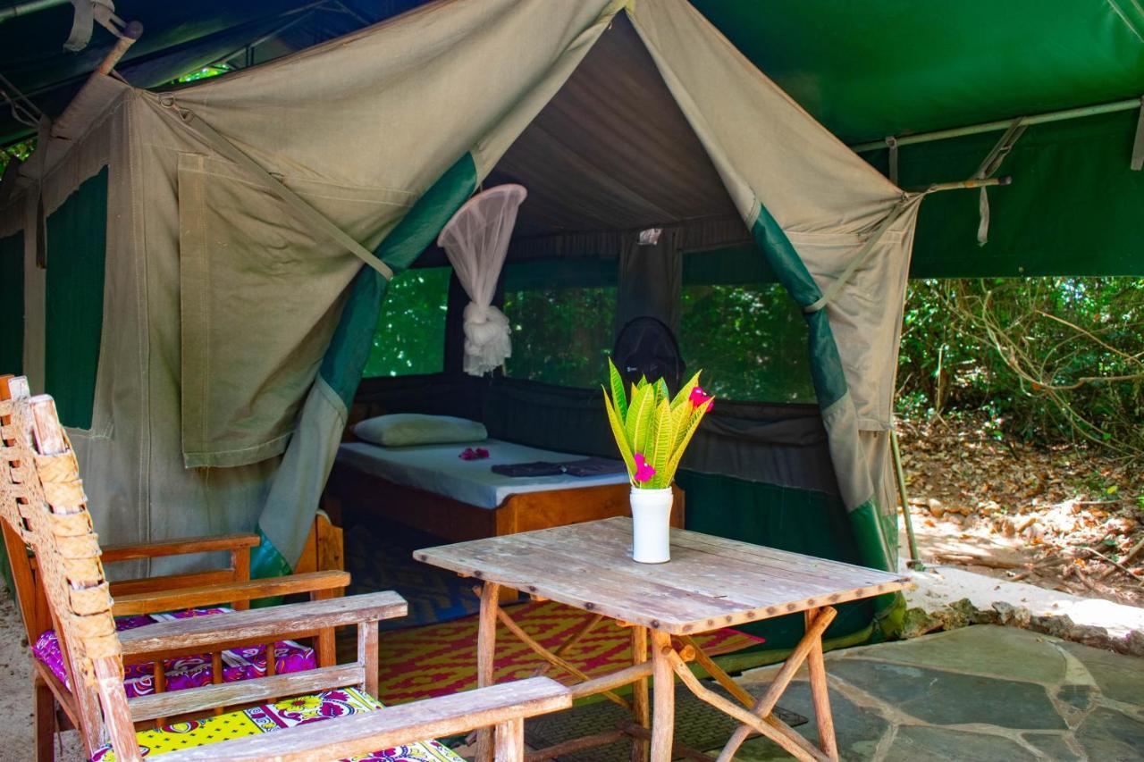 Willa Firefly Eco Retreat Shimoni Zewnętrze zdjęcie