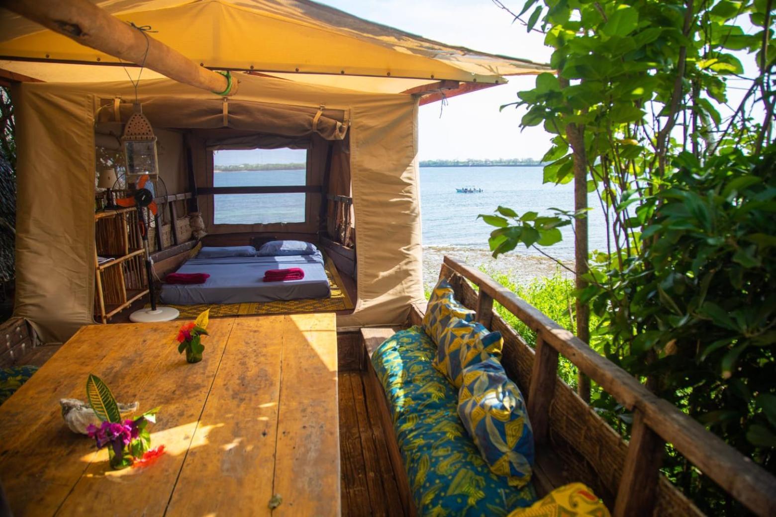 Willa Firefly Eco Retreat Shimoni Zewnętrze zdjęcie