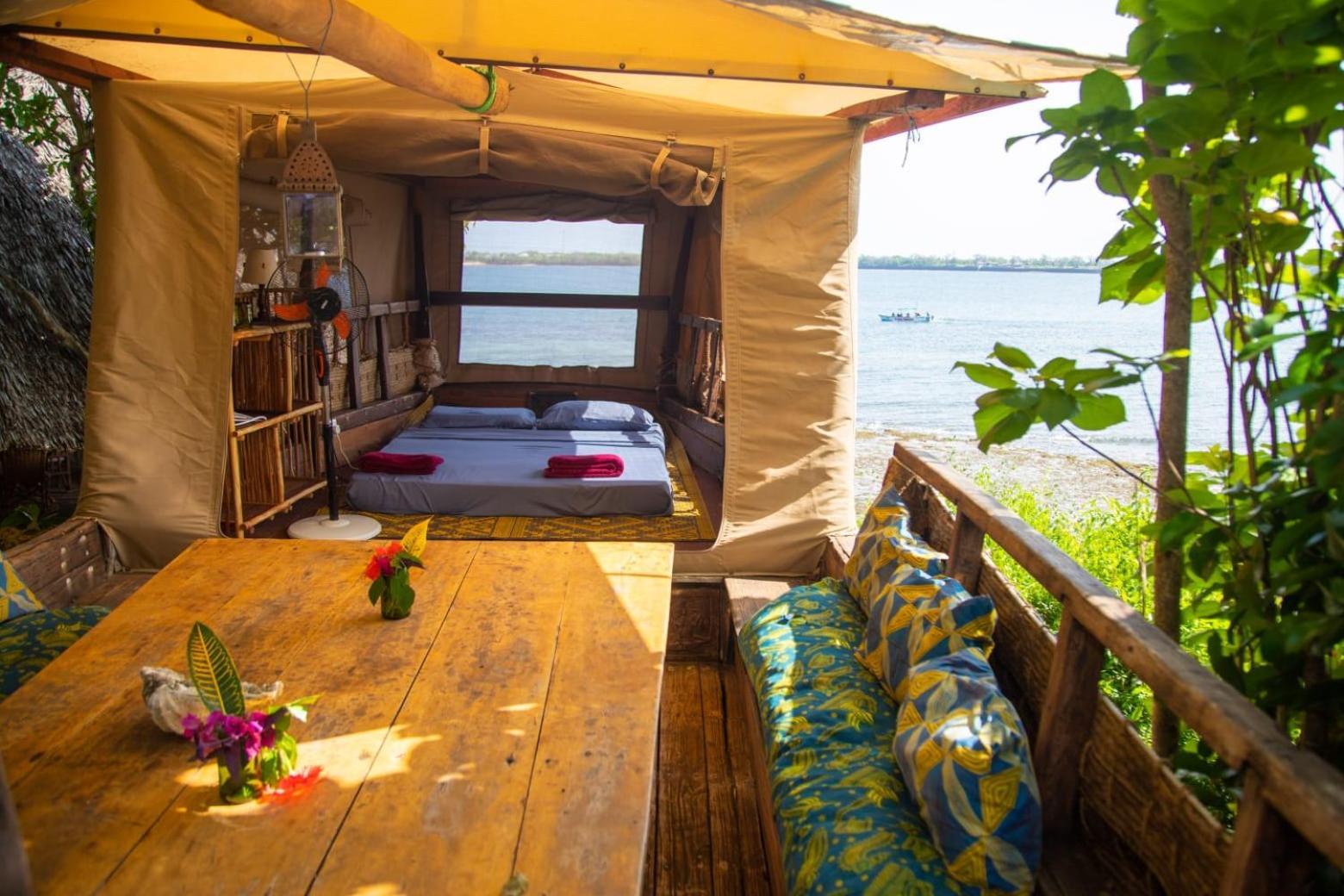 Willa Firefly Eco Retreat Shimoni Zewnętrze zdjęcie