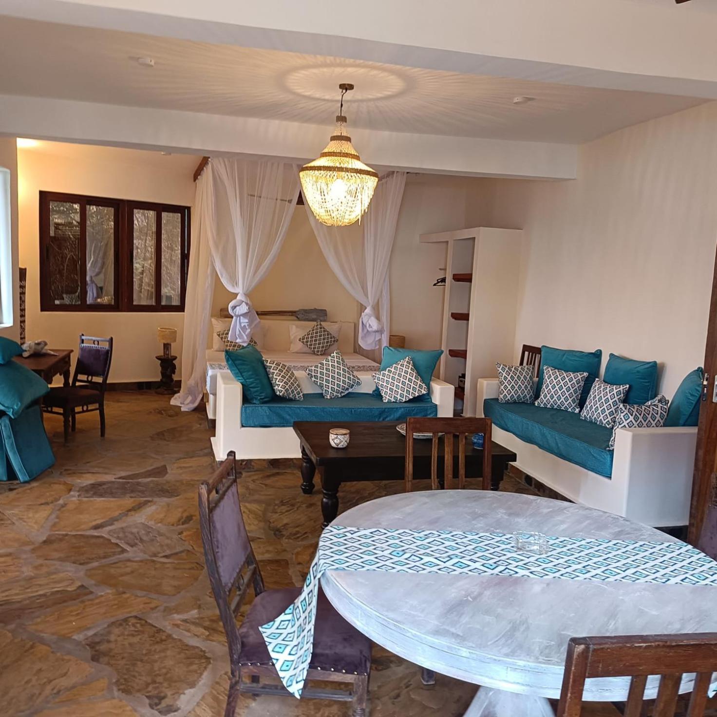 Willa Firefly Eco Retreat Shimoni Zewnętrze zdjęcie