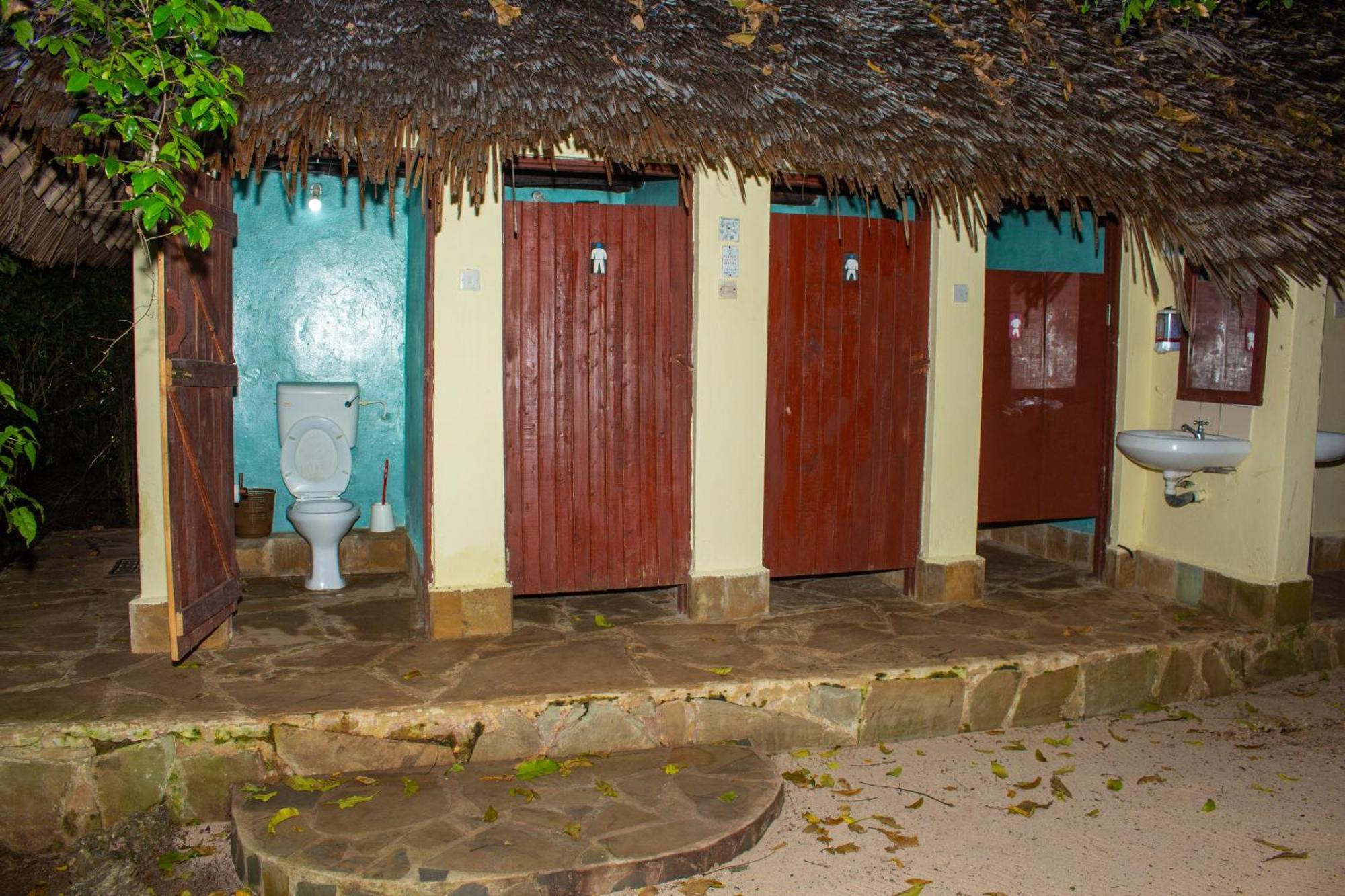 Willa Firefly Eco Retreat Shimoni Zewnętrze zdjęcie