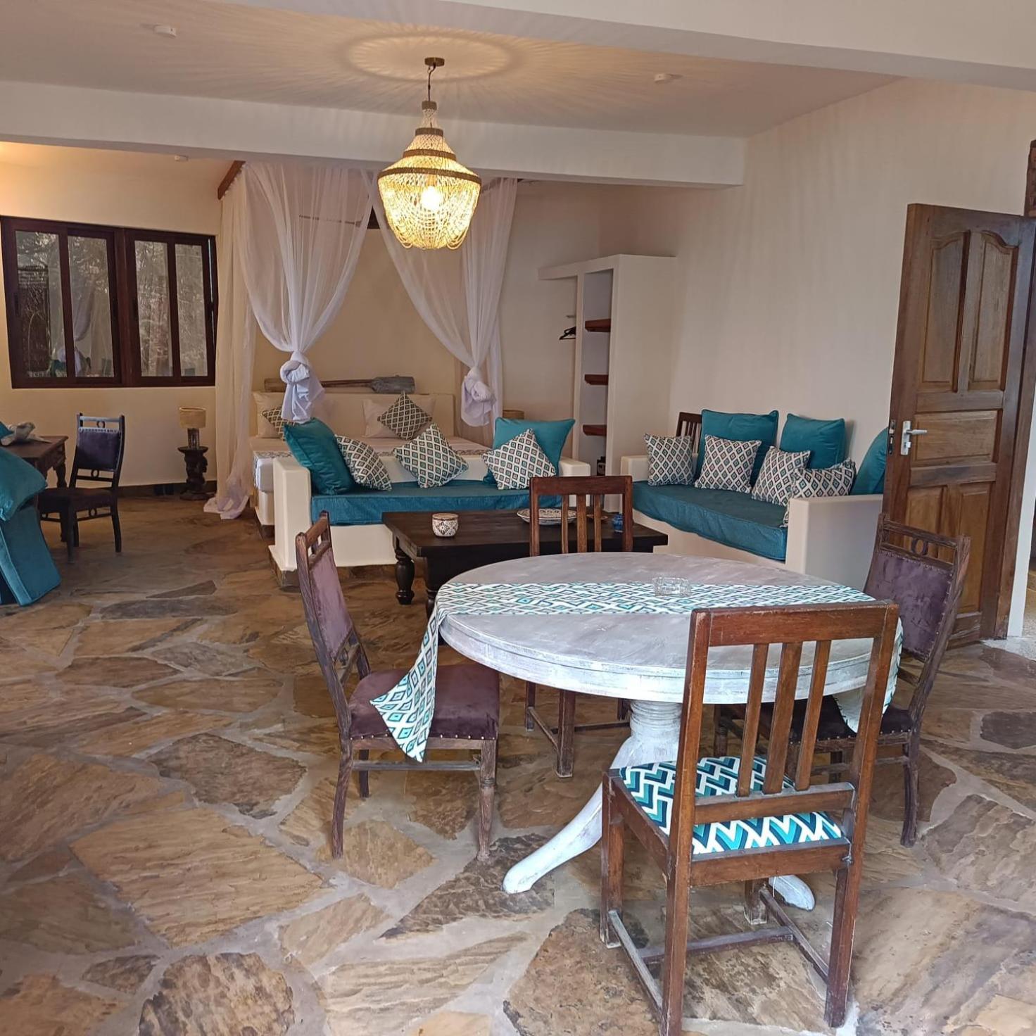 Willa Firefly Eco Retreat Shimoni Zewnętrze zdjęcie